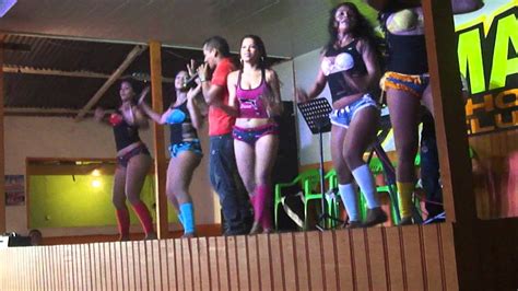 Garotas Dançando No Brasil Youtube