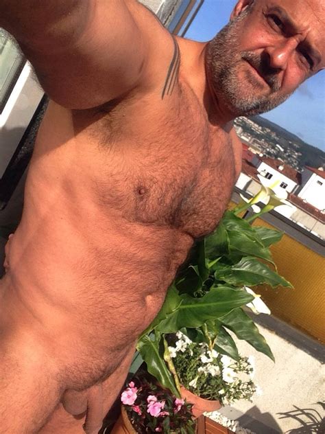 MODEL OF THE DAY SPANISH DADDY Daily Squirt