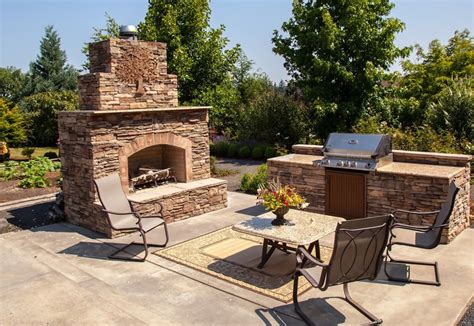 30 Outdoor Fireplace Ideas With Pictures Designing Idea