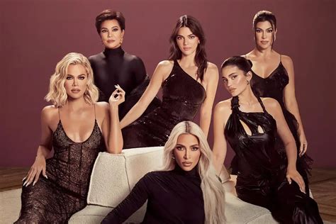 Kardashians Season 3 Hulu Trailer Release Date Cast Parade