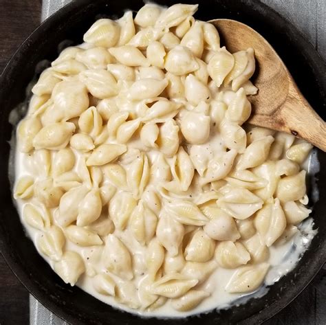 1/2 teaspoon nutmeg, ground or freshly grated. White Cheddar Macaroni and Cheese | Recipe | Mac and ...
