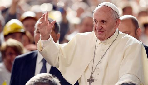 El Papa Francisco Pone Distancia De La Política Argentina