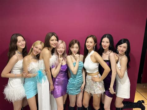 Girls Generation Performs Latest Song Forever 1 At Smtown Live 2022 Kpopstarz