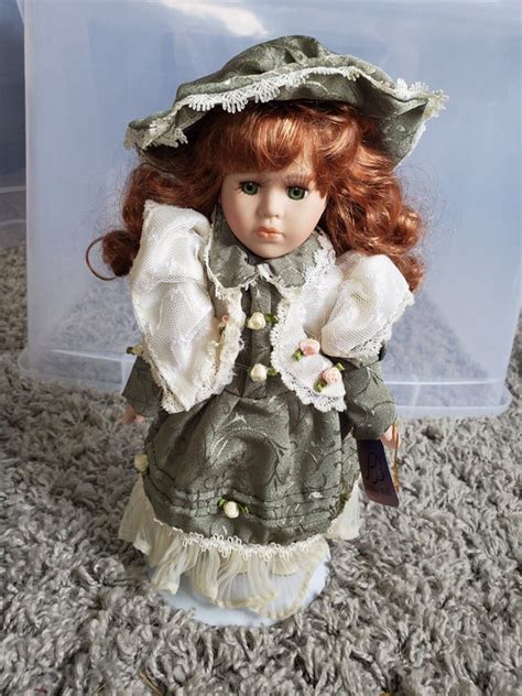 Vintage Rare Ashley Belle Porcelain Doll With Tag And Stand Etsy