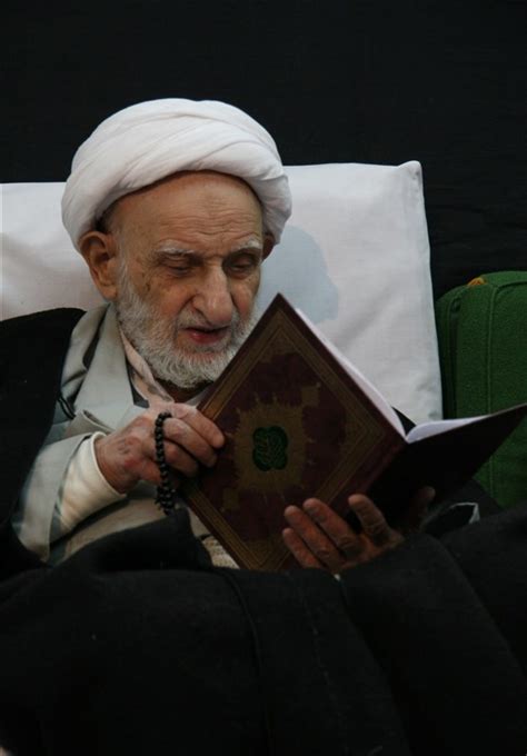 پس از نیت و کلیک کردن، نتیجه و جواب استخاره به همراه متن آیات قرآن و شرح آن به شما نمایش داده می‌شود. استخاره آیت‌الله بهجت با تسبیح/ چه اندازه می‌توان با اتکا ...