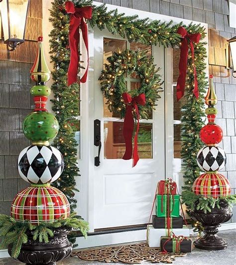 31 Diy Christmas Outdoor Decorations Ideas Christmas Topiary Front