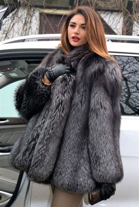 Fur Fashion Look Fashion Fashion Photo Winter Fashion Fashion Trends Fox Fur Jacket Fox