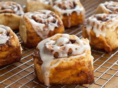 Quick Cinnamon Buns With Buttermilk Glaze Once Upon A Chef
