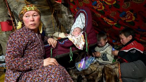 How People Survive In Far North Of Russia Yamal Nomads Nenets Youtube