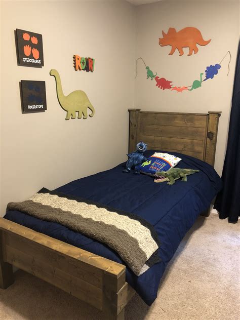 Best Dinosaur Themed Bedroom Basic Idea Home Decorating Ideas