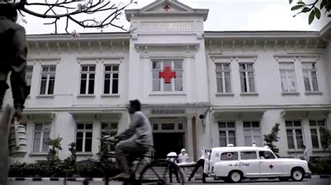 King chulalongkorn memorial hospital (kcmh, thai: ๑๐๐ ปี โรงพยาบาลจุฬาลงกรณ์ สภากาชาดไทย - YouTube