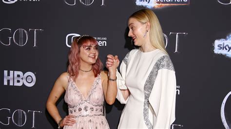 Game Of Thrones Star Maisie Williams Sex Scene Gets Raunchy Reaction From Co Star Sophie