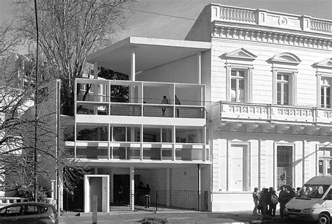 Galería De 8 Casas Que Definen La Arquitectura Moderna En Argentina 8