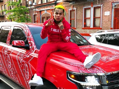 Tekashi 6ix9ine Reportedly Wants Skittles And Chief Keef Cd In His Tour