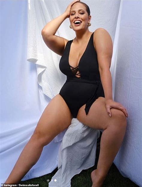 Naomi's father was inspired by watching the williams sisters play at the 1999 french open. Ashley Graham shows off her stretch marks in new swimsuit ...