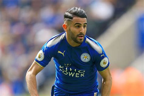 Latest on manchester city forward riyad mahrez including news, stats, videos, highlights and more on espn. Riyad Mahrez 'gives up on signing for Barcelona' and eyes Arsenal move | DZ Breaking