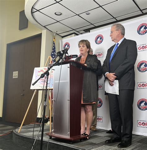 Video Republican Judicial Candidate Erin Lunceford Holds Press