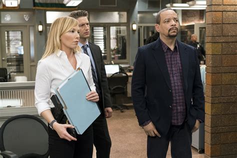 All Things Law And Order Law And Order Svu No Surrender Photos