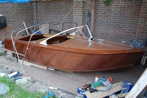 Custom canopy frames for ute trays. my wooden speed boat build: Canopy Frame