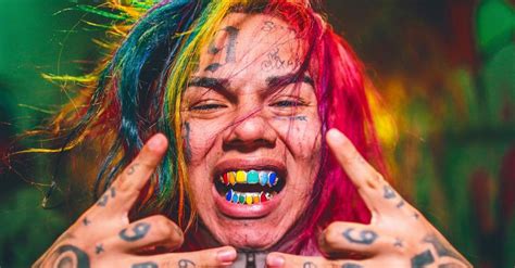 Tekashi 69s Real Hair Is Slightly Less Colorful Than His Usual Do