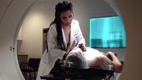 Watch New Amsterdam Sneak Peek: New Amsterdam - Season 1, Episode 4: Dr