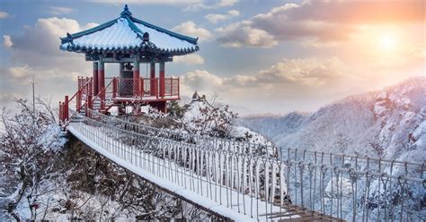 10 Ways To Stay Warm During Winter In Korea Seoul Searching