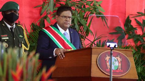Nieuwe President Suriname Moet Aan De Slag Situatie Is