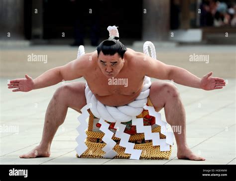 Tokyo Japan 6th Jan 2017 Sumo Grand Champion Yokozuna Harumafuji