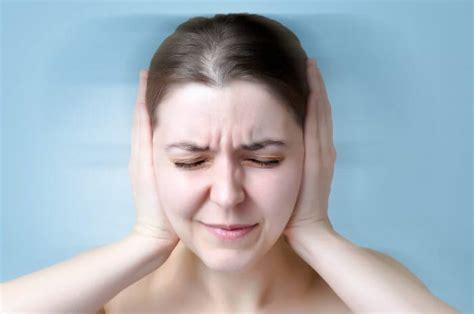 Tinnitus Symptoms Causes And Natural Treatments Naturopath