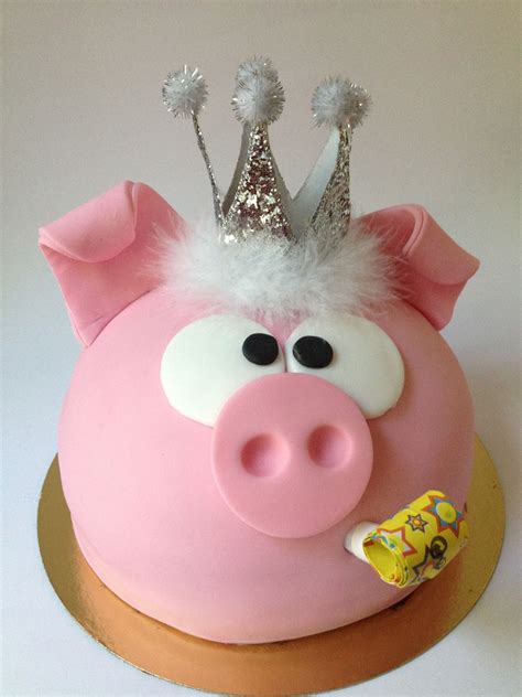 Pin By Desiree Strigl On Specialty Cakes Piggy Cake Pig Birthday
