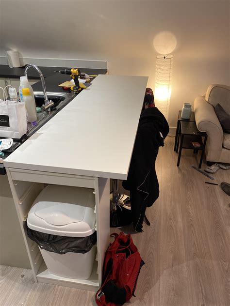 At 48″ high, it's high enough for a tall person to rest their elbows on. Breakfast bar using some desks and two kids draws : IKEA_Hacks