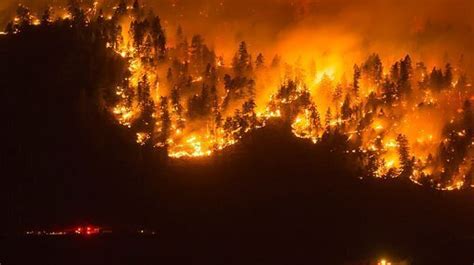 As bc wildfire service crews continue to fight more than 100 active wildfires across the province, the bc wildfire service said it is keeping a close watch as the fire continues to grow amid hot, dry. Wildfires Rage Across Okanagan, B.C. | HuffPost Canada ...