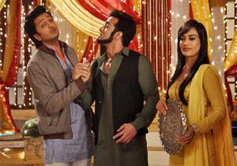 Riteish Deshmukh Pulkit Samrat Promote Bangistan On Zee Tv Serial