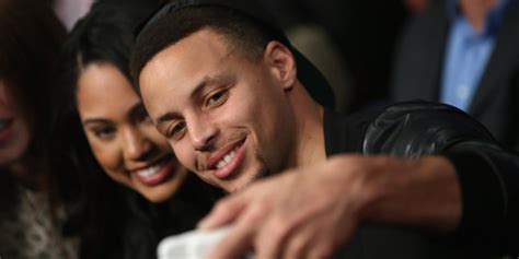 Steph Curry S Wife Ayesha How Stephen And Ayesha Curry Make Their Enviable Marriage Work E
