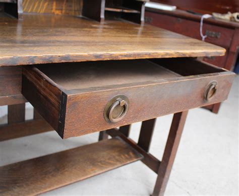 See more ideas about stickley, gustav stickley, stickley furniture. Bargain John's Antiques | Antique Mission Oak Desk ...