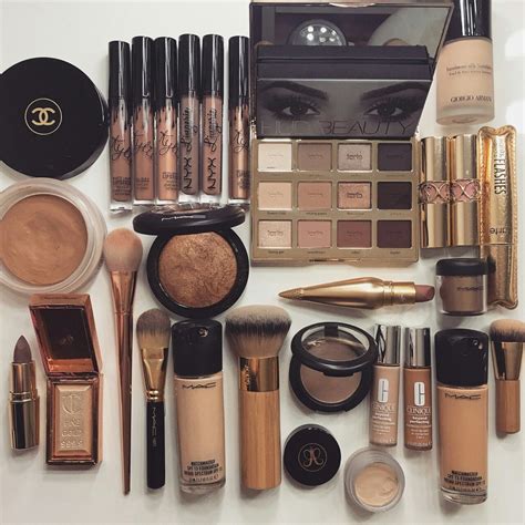 Pinterestlovebeckyxo Luxury Makeup Makeup Collection Makeup Kit