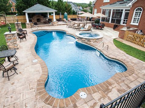 Top Five Pool Design Trends Of The Year The Socialites Magazine