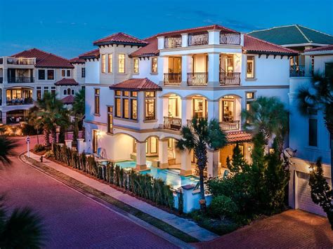 The recreation area has 54 motel units 48 rv sites with hookup facilities to include cable tv and telephone. Pin on Destin fl