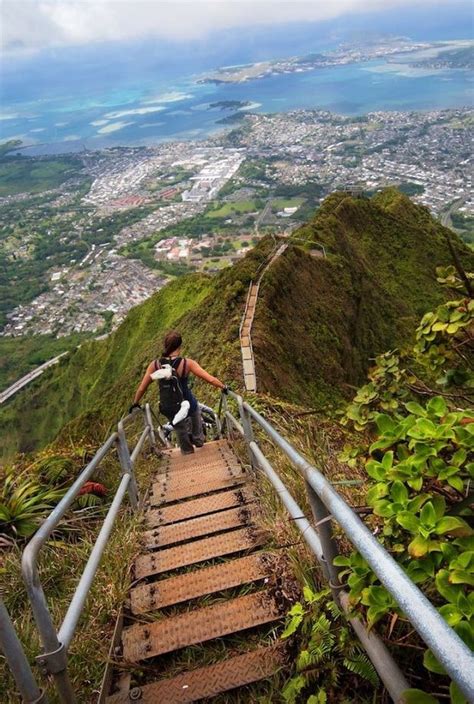 Haikū Stairs Hawaiis Stairway To Heaven