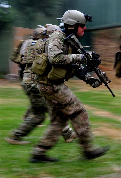 10th Special Forces Group Us Special Forces Training In