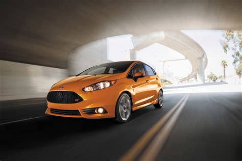 Ford Fiesta St 2018 Opiniones Características Y Precios