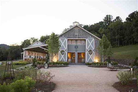 Was your favorite barn or wedding venue on our list? Top 10 barn wedding venues | 100 Layer Cake | Bloglovin'