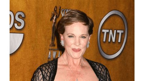 Dame Julie Andrews Therapy Saved My Life 8 Days