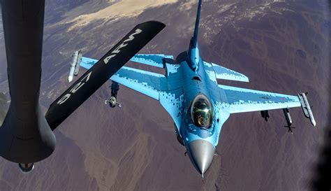 How The Worlds First Privately Owned Fleet Of F 16 Aggressor Jets
