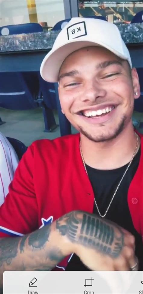 Kane Brown Hot Guys