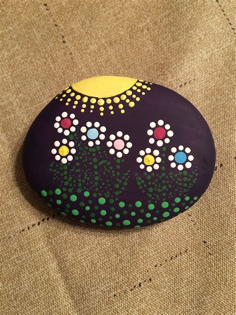 How To Paint Rocks Step By Step Painted Rock Ideas Rock Painting