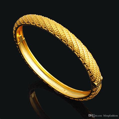 Simple Style Womens Bangle 18k Yellow Gold Filled Fashion Ladys Open