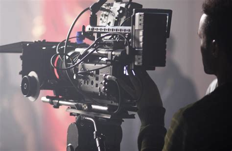 What Are The Different Camera Operator Jobs With Pictures