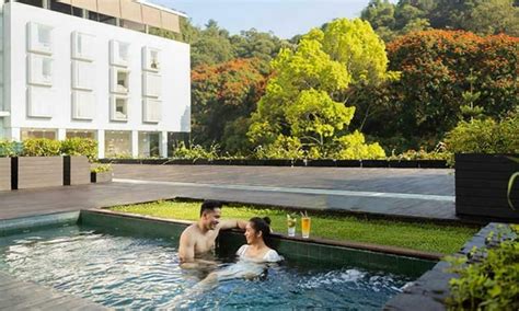 10 Rekomendasi Hotel Untuk Honeymoon Di Bandung Romantis Banget