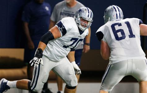 Report Cowboys Rg Zack Martin To Resume Contract Talks